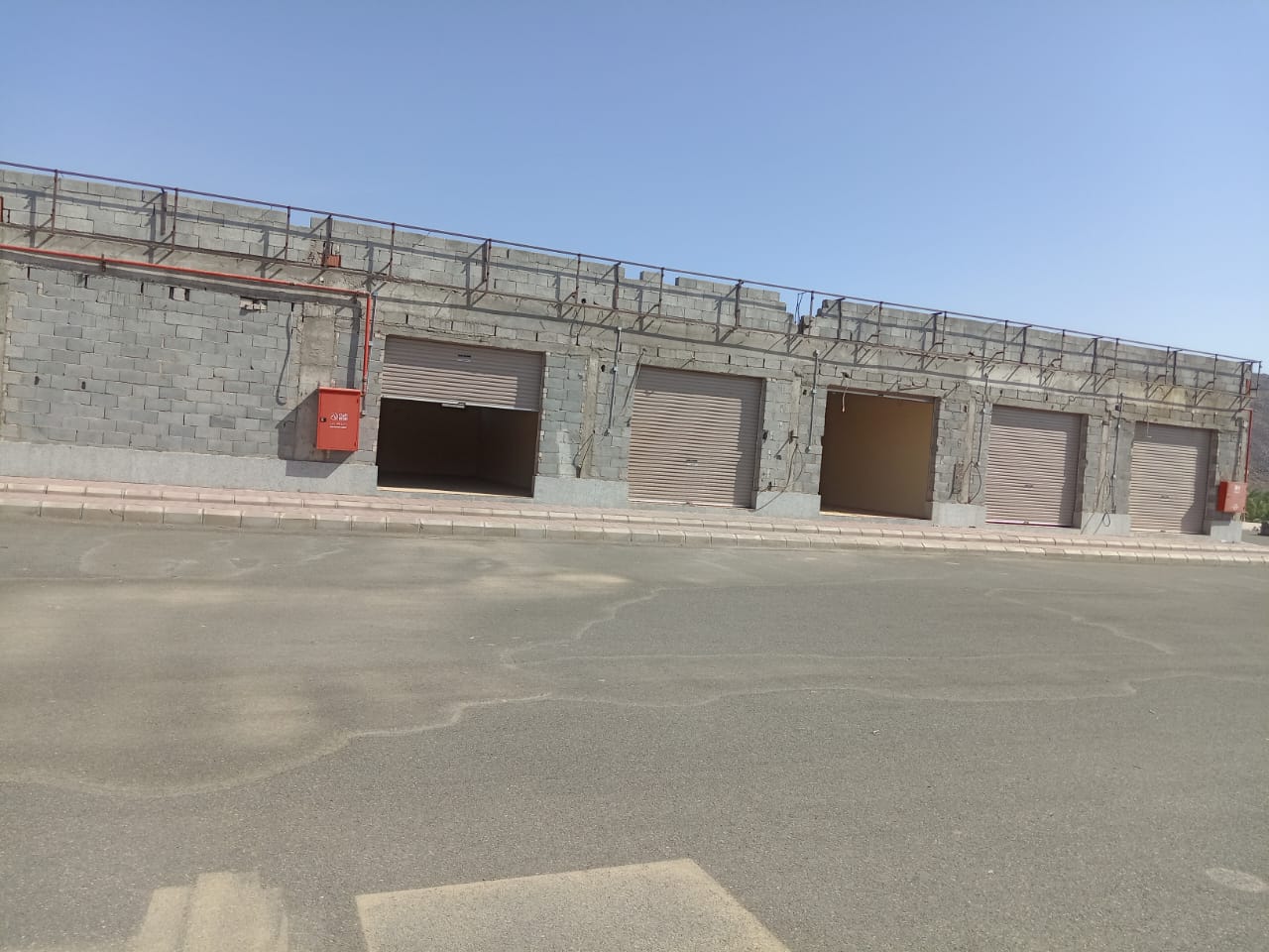 محطه محروقات للبيع علي طريق تبوك