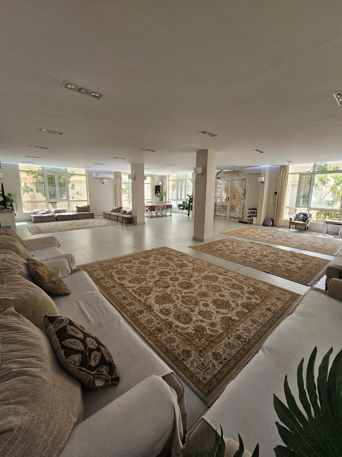 فيلا للبيع بمخطط شوران ي