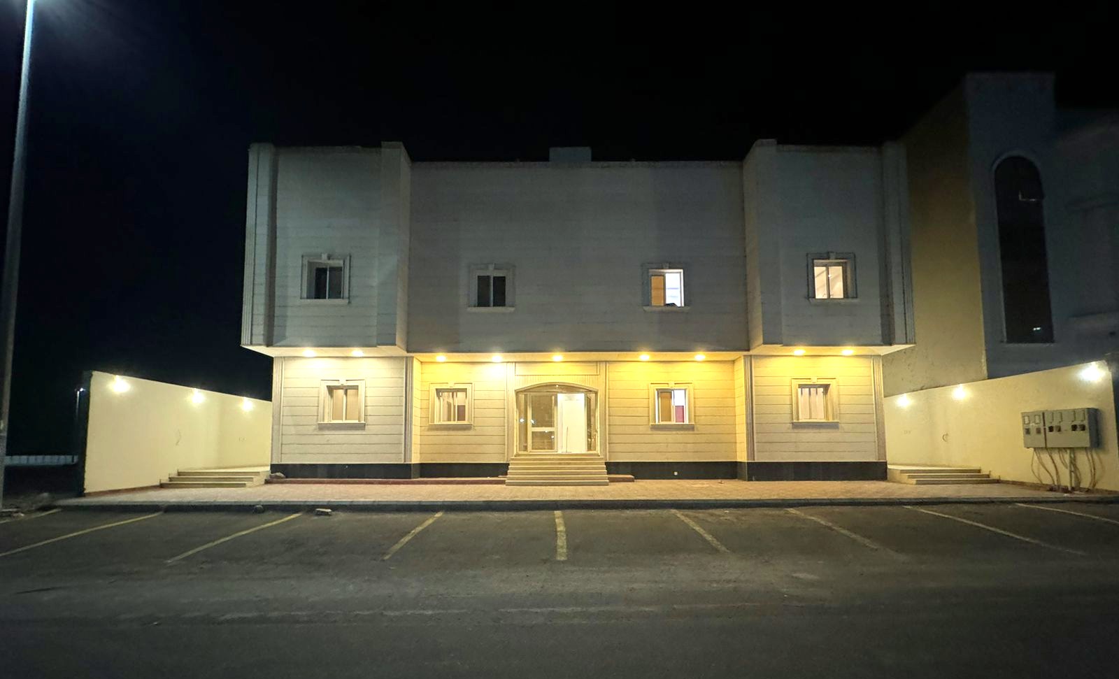 عماره للبيع مخطط النبلاء المربع الذهبي