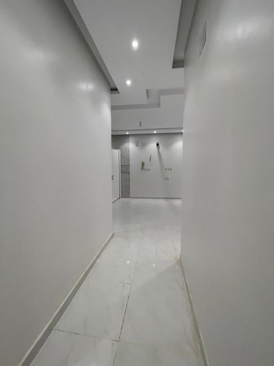 دور للبيع بمخطط العوينه 