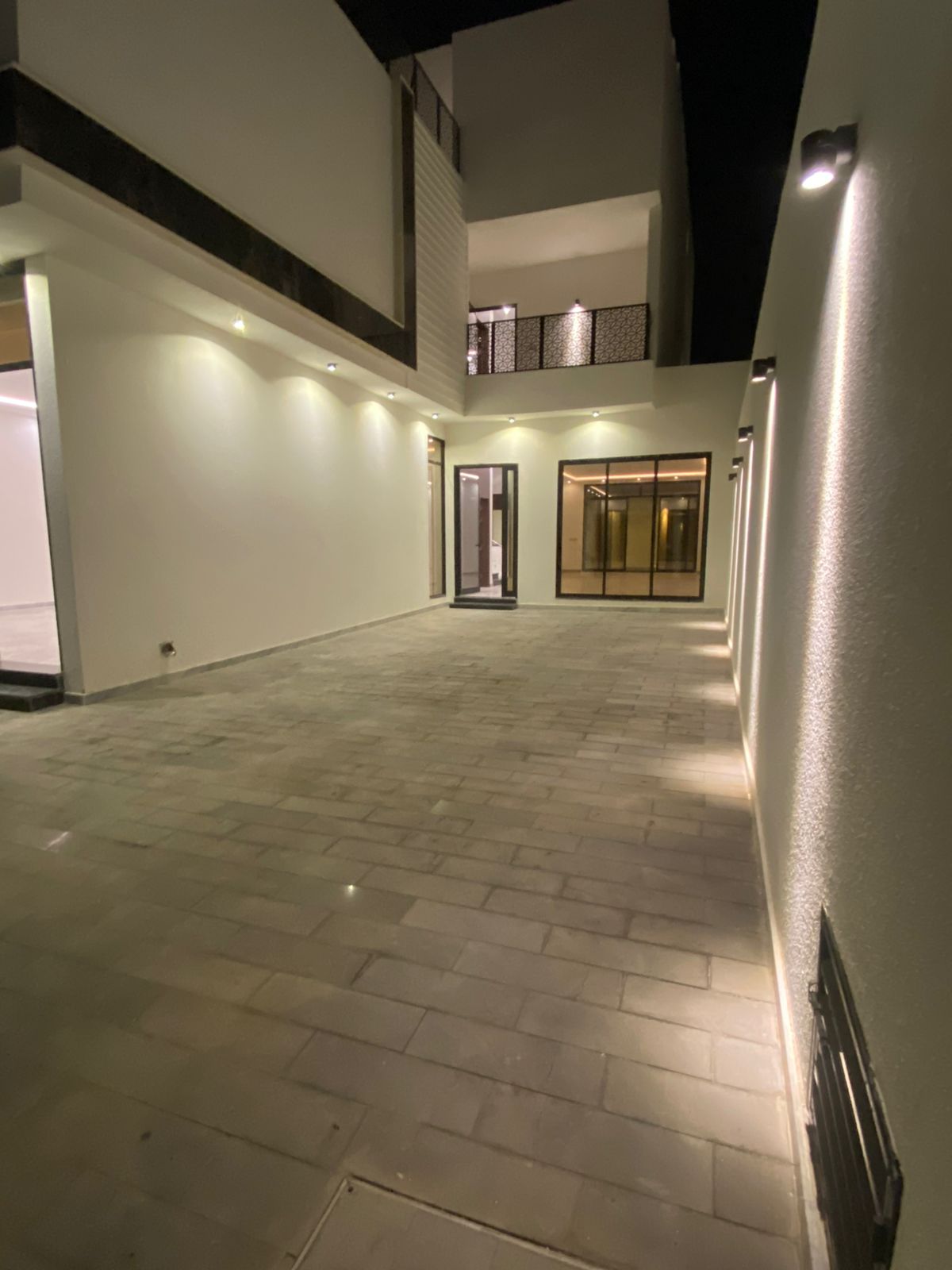 فيلا للبيع بمخطط الرانوناء